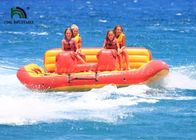พีวีซีผ้าใบกันน้ำทำให้พองบินเรือประมงเหลือง / แดง Towable ยูเอฟโอของเล่นสำหรับกีฬาชายหาด