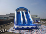 สนุกกลางแจ้งสไลด์น้ำทำให้พองพร้อมสระว่ายน้ำสำหรับเกมสวนน้ำสำหรับเด็ก