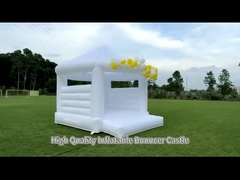 บ้าน Castle Bouncer ที่ลมได้