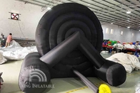 เกมปาเป้าฟุตบอลเป่าลมขนาดใหญ่ 13 * 13 Ft ความบันเทิง Giant Inflatables Football Dart Game