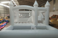 King Inflatable สีขาวปราสาทตีกลับสไลด์บอล Pit Combo Jumper Bouncy House งานแต่งงานตกแต่ง Jumping Bed