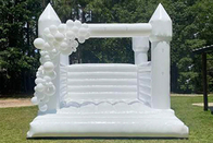 ปราสาทแต่งงานพองสีขาว 13ft X 11.5ft X 10ft Outdoor Party ผู้ใหญ่ Bouncy Castles