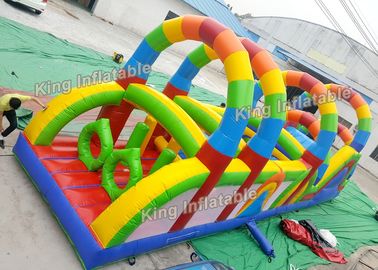 12 ม. รุ้งสีสันเกม Inflatable Inflatable อุปสรรคผ่านหลักสูตร PVC