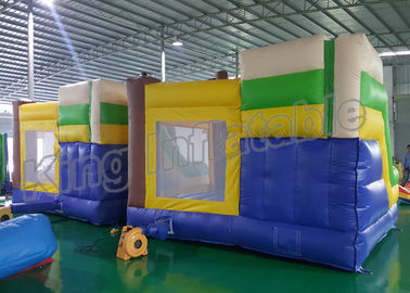 สนามเด็กเล่นกลางแจ้ง Pirate Inflatable Inflatable Jumping Castle สีเหลืองและสีน้ำเงิน