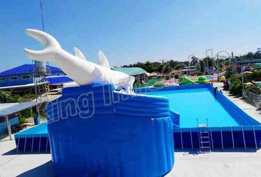 สวนน้ำทำให้พองในเชิงพาณิชย์ผ้าใบกันน้ำพีวีซี 0.9 มม. Blow Up Water Park พร้อมสระว่ายน้ำบนพื้นดิน