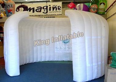 สีขาว 2 เมตรเส้นผ่าศูนย์กลางภายในพอง Pod-Clamshell, เต็นท์นิทรรศการพอง
