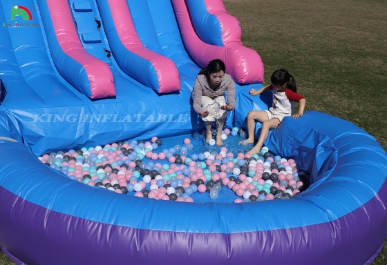 โครงการพาณิชย์ 100% พีวีซี ช่องสอง สไลด์น้ําอัดลม กลางแจ้ง น้ําแห้ง หนาว สไลด์น้ําขนาดใหญ่ พร้อมสระว่ายน้ํา