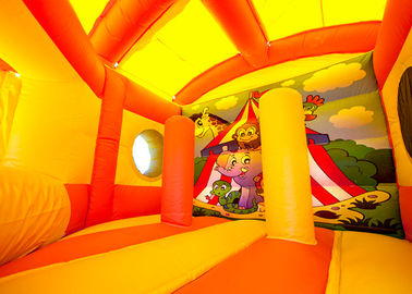 Kids Sport Lion Combo 4.2 x 4.7m Bouncer กระโดดพองที่มีการพิมพ์โลโก้สไลด์