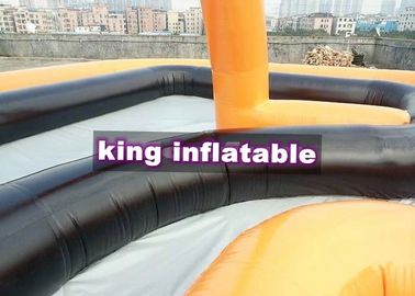 กำหนด PVC เขาวงกตน้ำทำให้พองสำหรับสวนน้ำหลักสูตรว่ายน้ำทำให้พอง