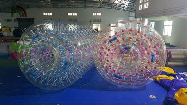 ที่กำหนดเองกลางแจ้งพองเดินบนลูกบอลน้ำ PVC / TPU กลิ้งของเล่นสำหรับสวนน้ำ