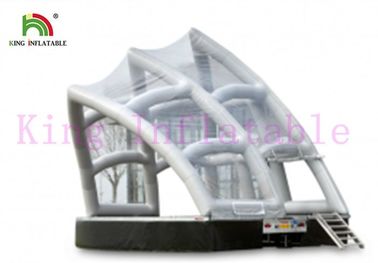 เต็นท์เหตุการณ์พอง PVC สีขาวพร้อมรูปร่างของโรงอุปรากรซิดนีย์และหลังคาโปร่งใส