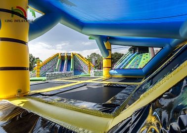 สนามเด็กเล่น Multiplay Combo สวนสนุกพองสีสดใสทนทาน