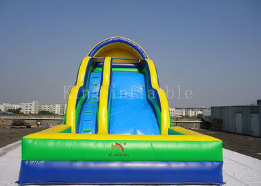 เด็กวัยหัดเดินสไลด์น้ำทำให้พองที่กำหนดเอง 0.55mm พีวีซีผ้าใบกันน้ำคู่เลน