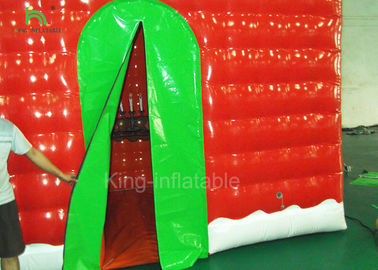 บ้านเป่าลมสีแดงคริสต์มาสสำหรับตกแต่งเทศกาลรับประกันหนึ่งปี
