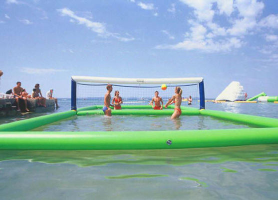 สวนน้ำ PVC Airtight สนามวอลเลย์บอลเป่าลมสำหรับเด็กผู้ใหญ่