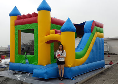 ปรับแต่ง 6 x 5m ปราสาทกระโดดน้ำสนามเด็กเล่นสำหรับเด็กเล็ก