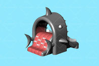 Custom 3.3m * 2m Shark Theme สไลด์น้ำทำให้พองสำหรับสระว่ายน้ำสำหรับเด็ก