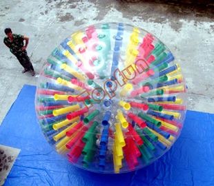 วาววับสีสัน PVC ร่างกายลูก zorb พองปรับแต่งด้วย D- แหวนสำหรับแสดง