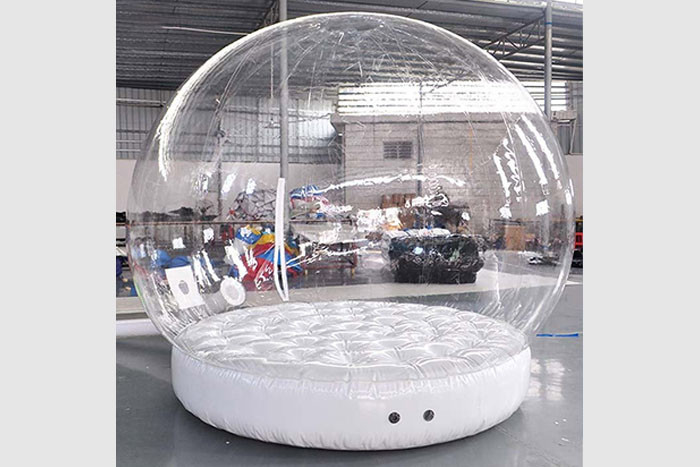 Inflatable Snow Globe Photo Booth With Blowing Snow Human Size Led Lights