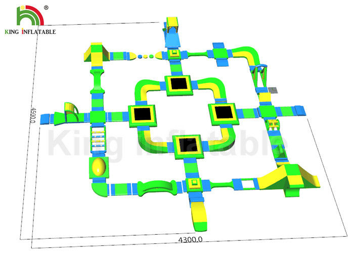 0.9 มม. เพลโตพีวีซี 45 * 43m สวนน้ำทำให้พอง Aqua Park พร้อม Guard Tower สำหรับผู้ใหญ่